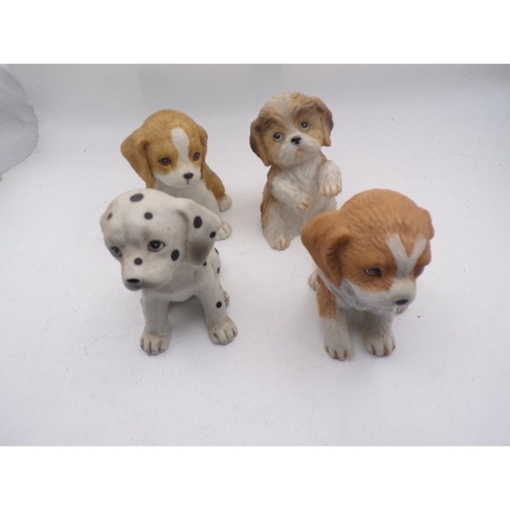 Vintage Homco Porcelain Puppy Dog Figurines Set of 4 Dalmatian Shih Tzu Matte